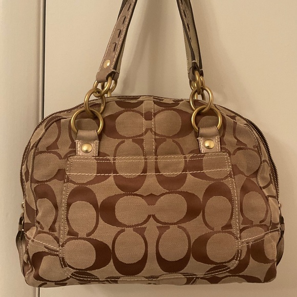 Coach Brown and Gold Large Shoulder Bag - Picture 5 of 14